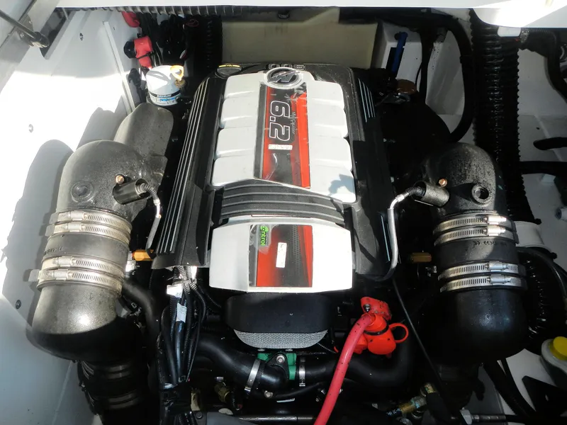 Slide: The Image of Sea Ray SDX 270 2019 - 11