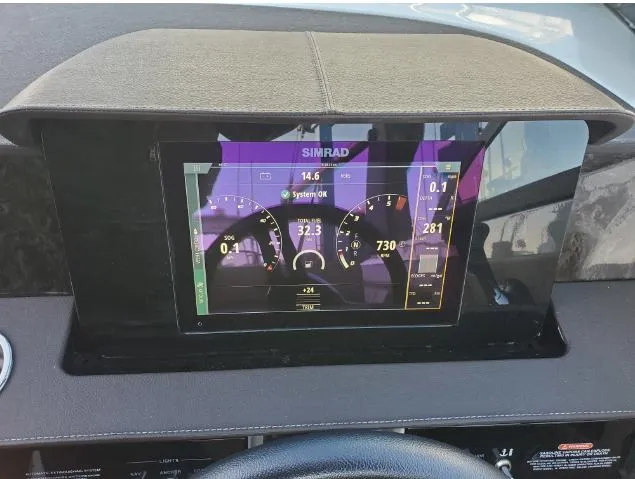 Slide: The Image of Sea Ray SDX 270 2019 - 15