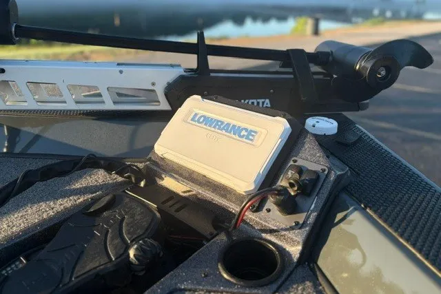 Slide: The Image of 2025 Ranger RT198P boat with Lowrance electronics and Minn Kota trolling motor. - 24