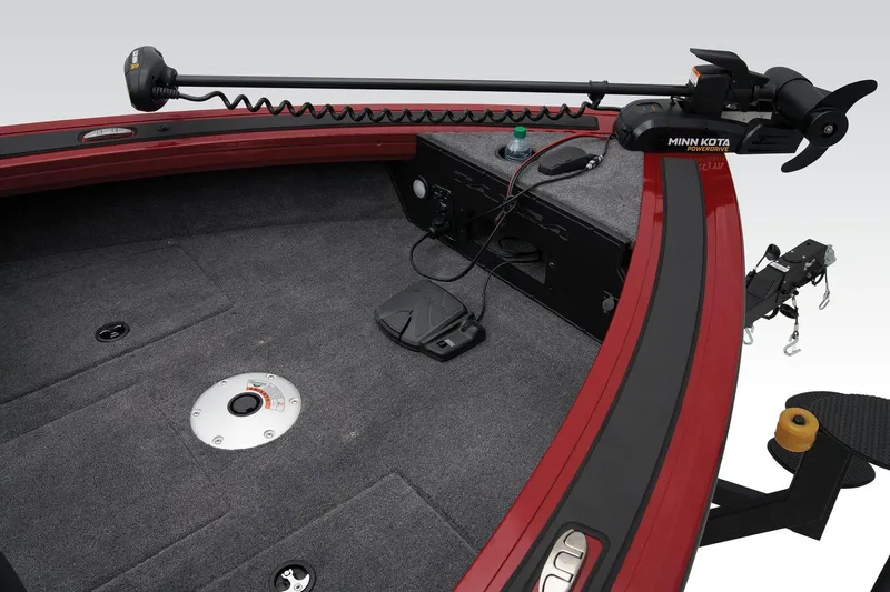 Slide: The Image of Tracker Targa V-18 Combo 2025 - 26