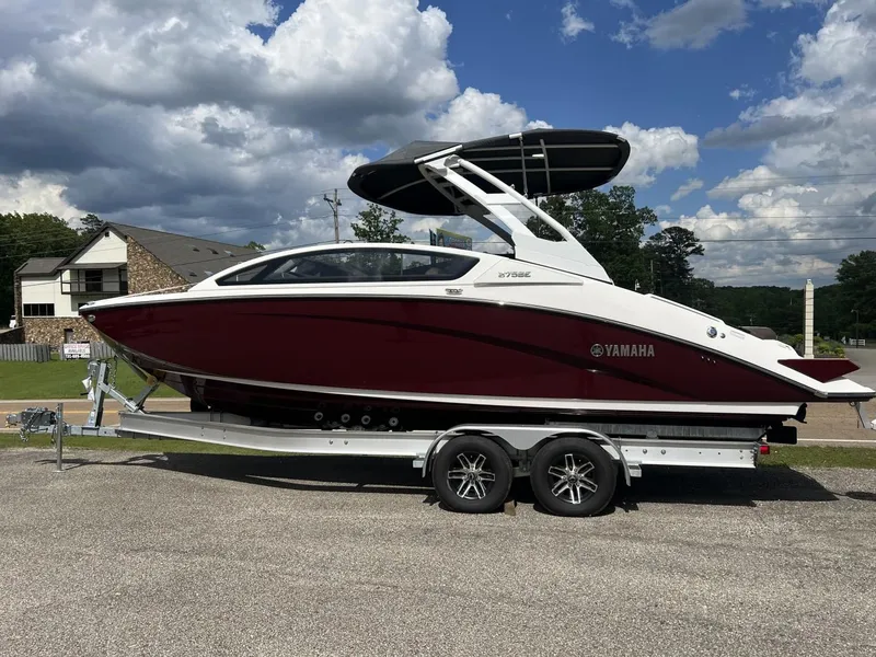 The Image of Yamaha 275SE 2023 - 1