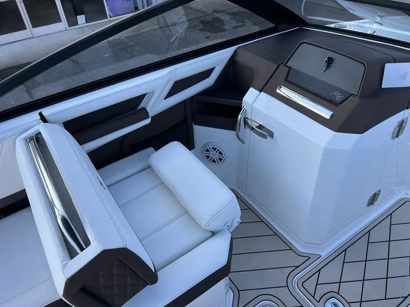 Slide: The Image of Cobalt R6 2025 - 13