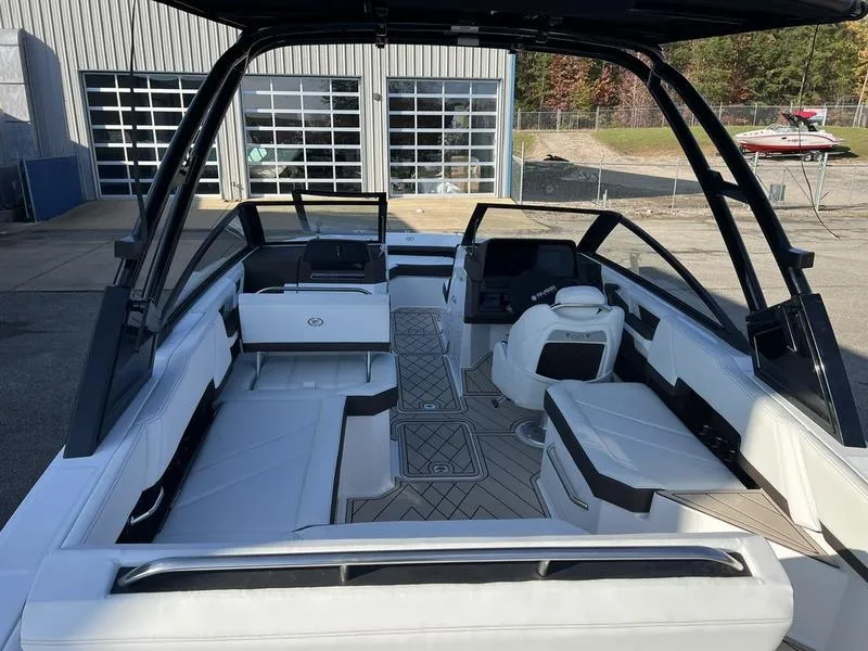 Slide: The Image of Cobalt R6 2025 - 8