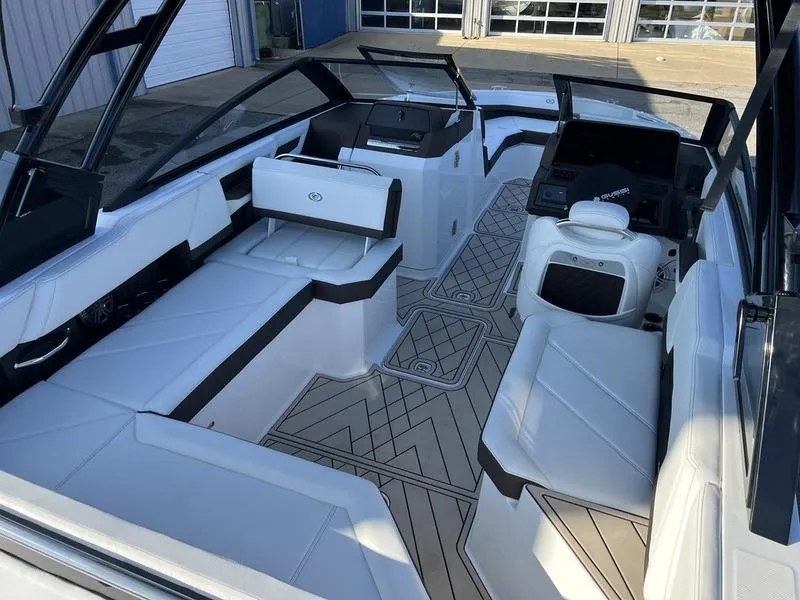 Slide: The Image of Cobalt R6 2025 - 9