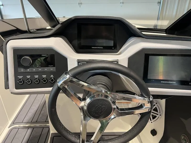 Slide: The Image of Cobalt CS23 Surf 2025 - 17