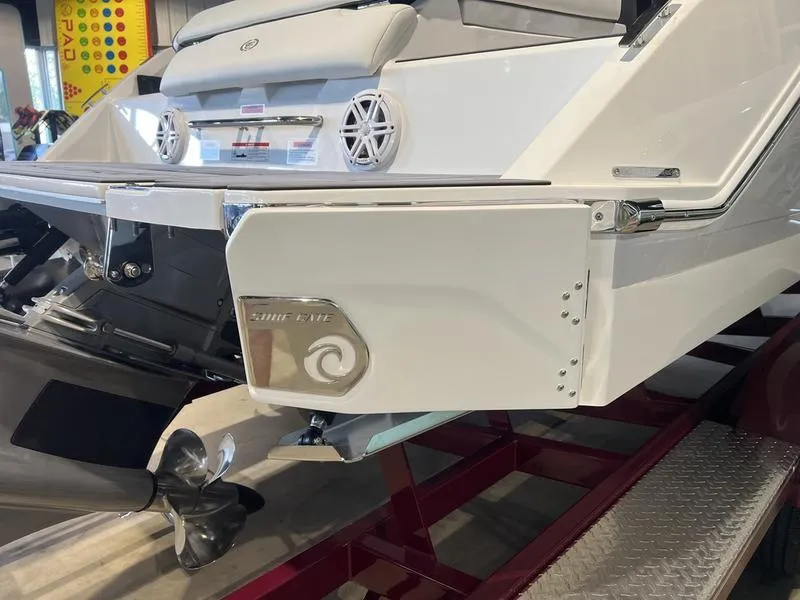 Slide: The Image of Cobalt CS23 Surf 2025 - 28