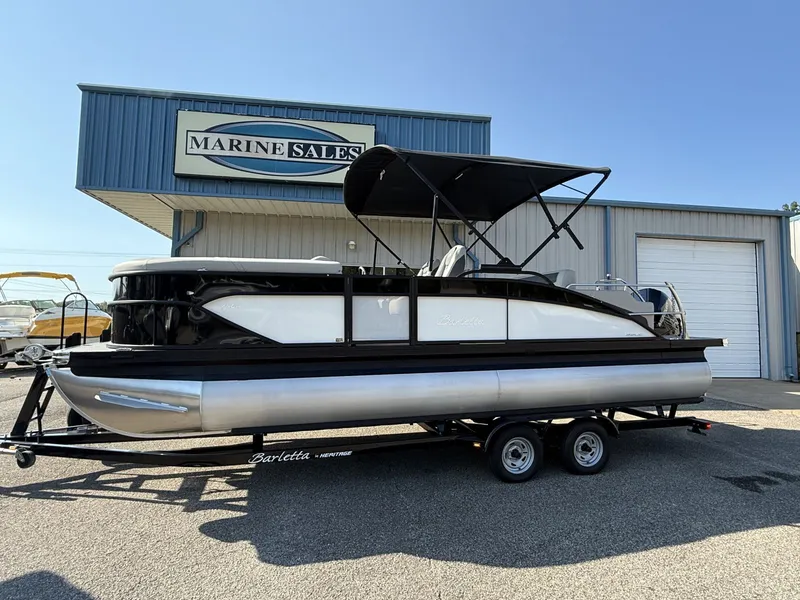 Slide: The Image of Barletta Cabrio C22UC 2025 - 24