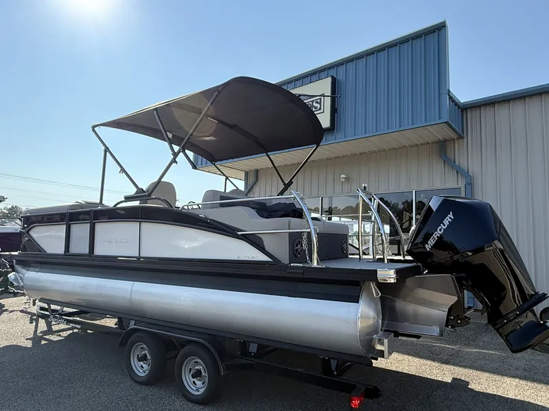 Slide: The Image of Barletta Cabrio C22UC 2025 - 9