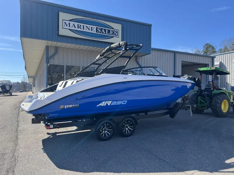 Slide: The Image of Yamaha AR250 2025 - 21