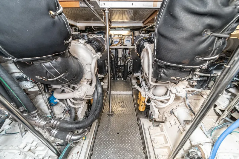 Slide: The Image of Johnson Pilothouse 70 Motor Yacht 2002 - 61