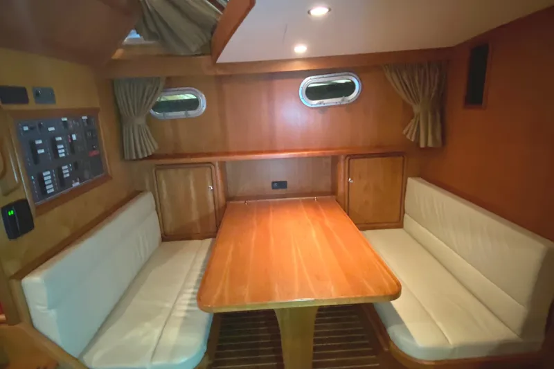 Slide: The Image of Linssen Grand Sturdy 410 2003 - 10