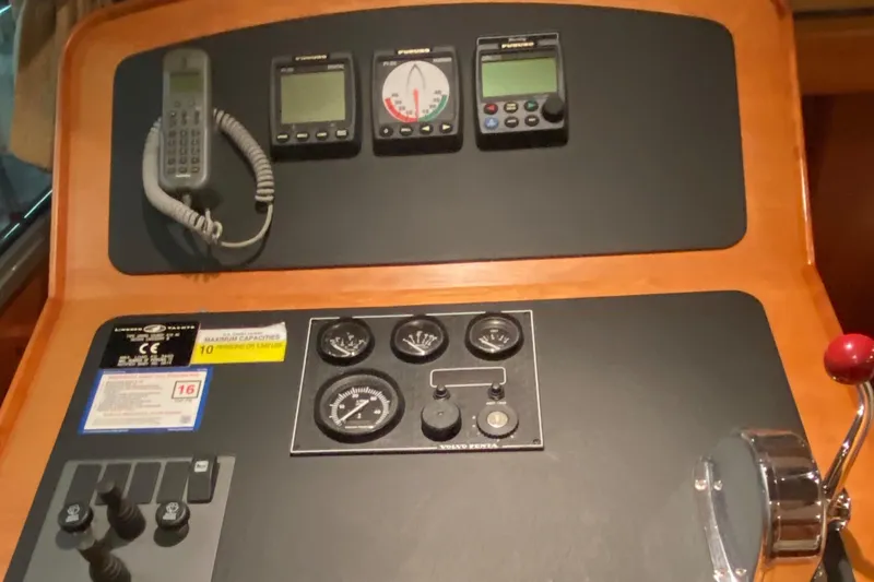 Slide: The Image of Linssen Grand Sturdy 410 2003 - 8