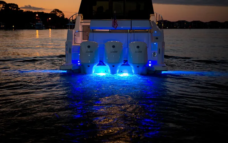 Slide: The Image of Regal 38 - Underwater Lights - 33