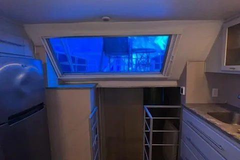 Slide: The Image of Gibson Standard 1977 - 50