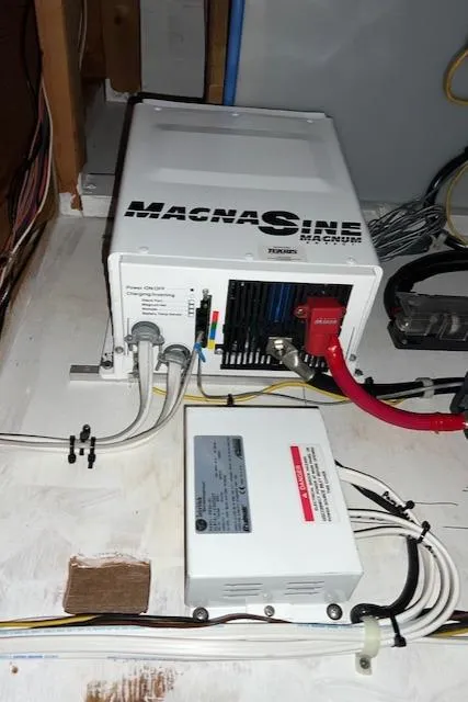 Slide: The Image of Gibson Standard 1977 - 54