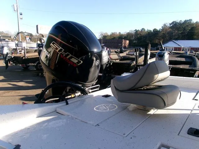 Slide: The Image of Xpress H20B 2025 - 8