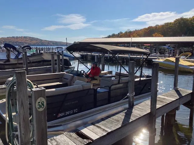 Slide: The Image of Godfrey SW2286SFL 2022 - 3