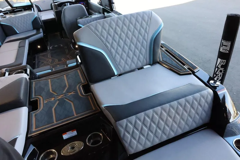 Slide: The Image of Tigé 24RZX 2025 - 53