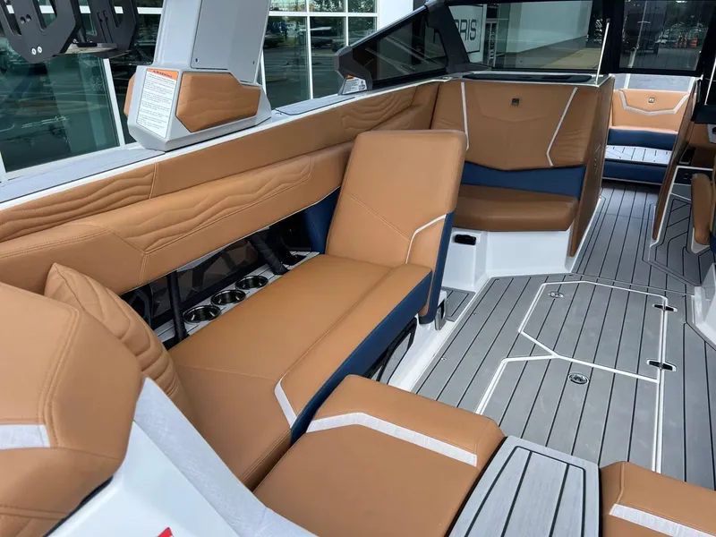 Slide: The Image of Nautique G23 2025 - 16