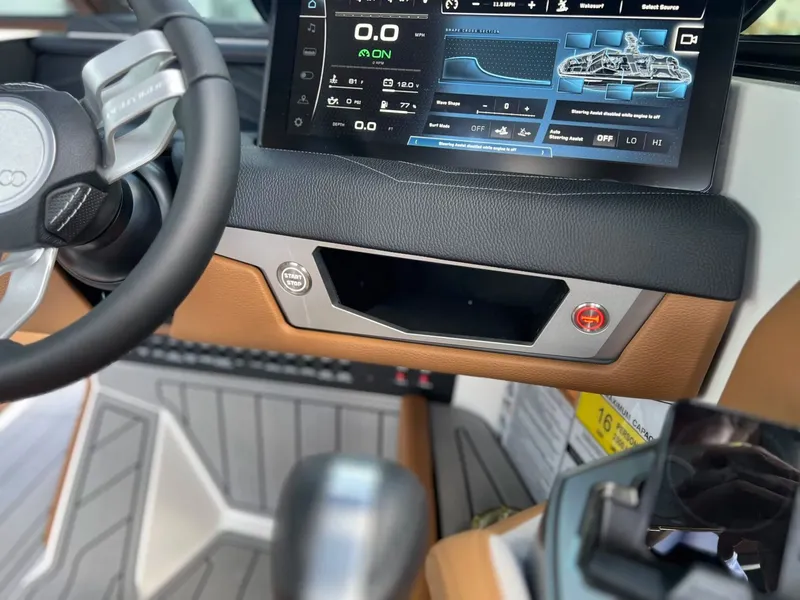 Slide: The Image of Nautique G23 2025 - 26