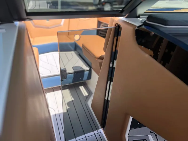 Slide: The Image of Nautique G23 2025 - 36