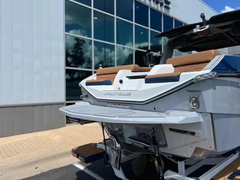 Slide: The Image of Nautique G23 2025 - 4