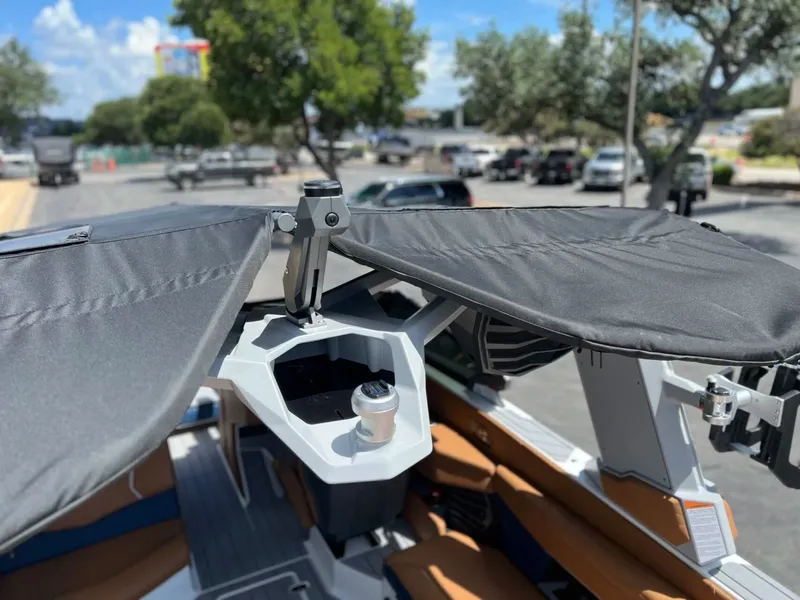 Slide: The Image of Nautique G23 2025 - 41