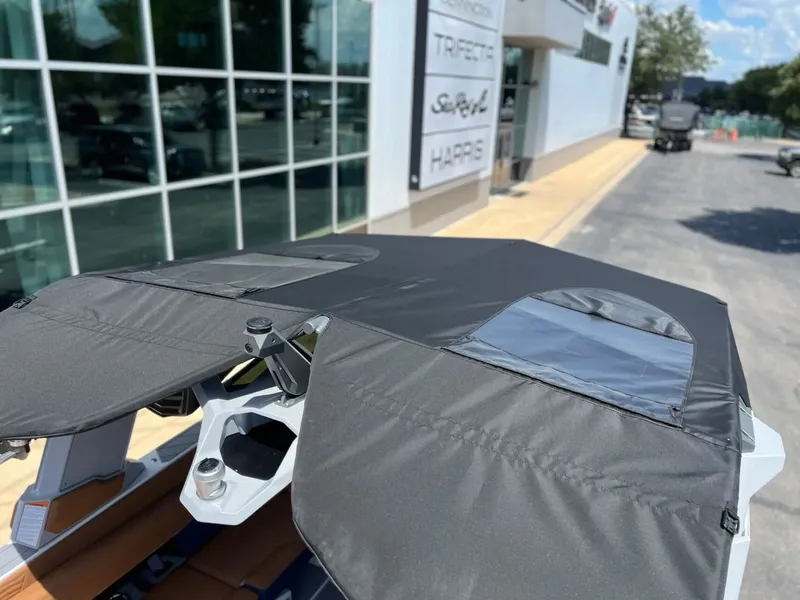 Slide: The Image of Nautique G23 2025 - 42