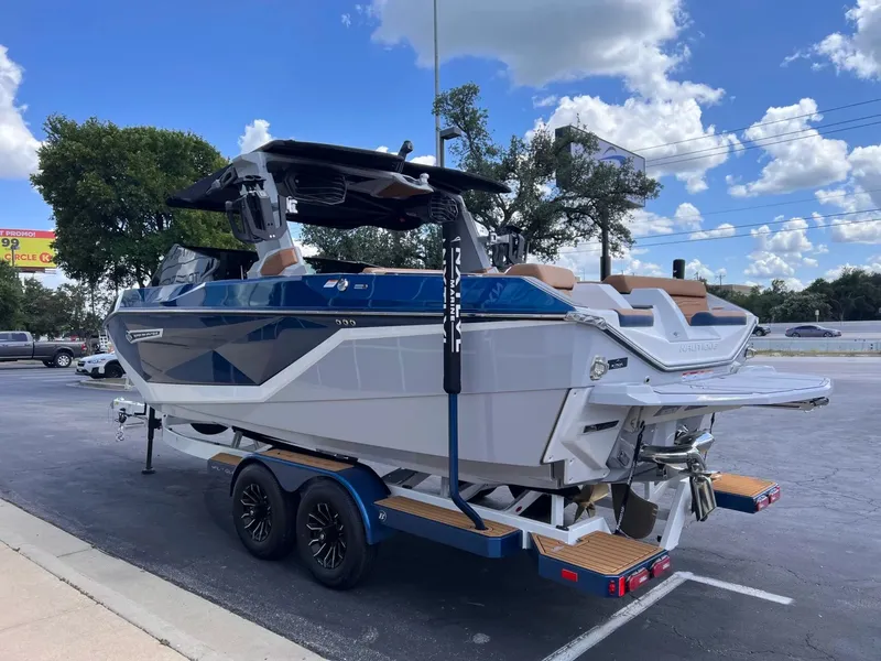 Slide: The Image of Nautique G23 2025 - 7