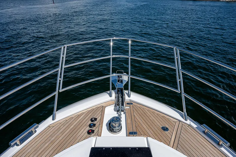 Slide: The Image of Bow view of 2022 Azimut S6 yacht on open water. - 16