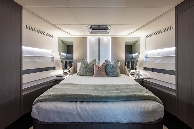 Slide: The Image of Azimut S6 2022 - 56