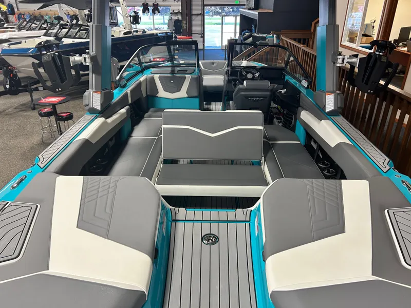 Slide: The Image of Correct Craft Super Air Nautique G25 2024 - 4