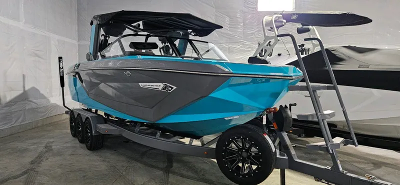 Slide: The Image of Correct Craft Super Air Nautique G25 2024 - 8