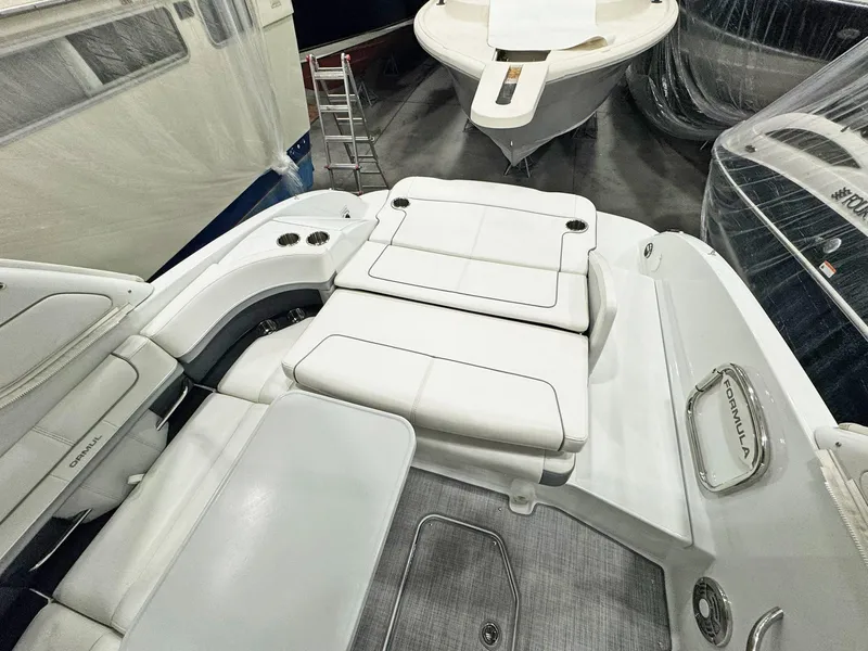 Slide: The Image of Formula 290 Bowrider 2013 - 52