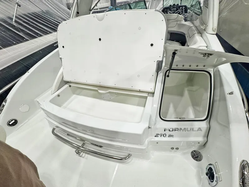 Slide: The Image of Formula 290 Bowrider 2013 - 53