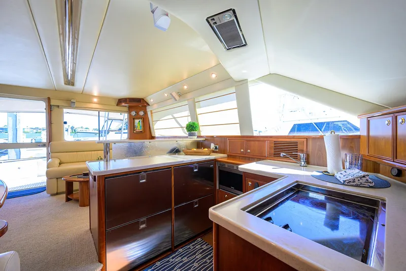 Slide: The Image of Riviera 47 Convertible 2006 - 18