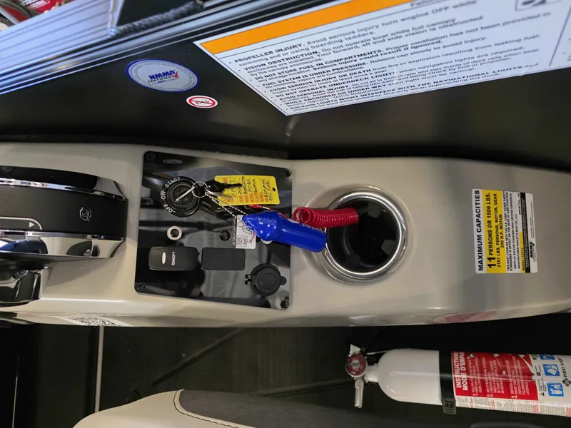 Slide: The Image of Barletta CABRIO 20QC 2025 - 18