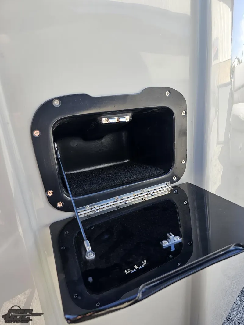 Slide: The Image of Manitou 25 X-Plode 2021 - 100