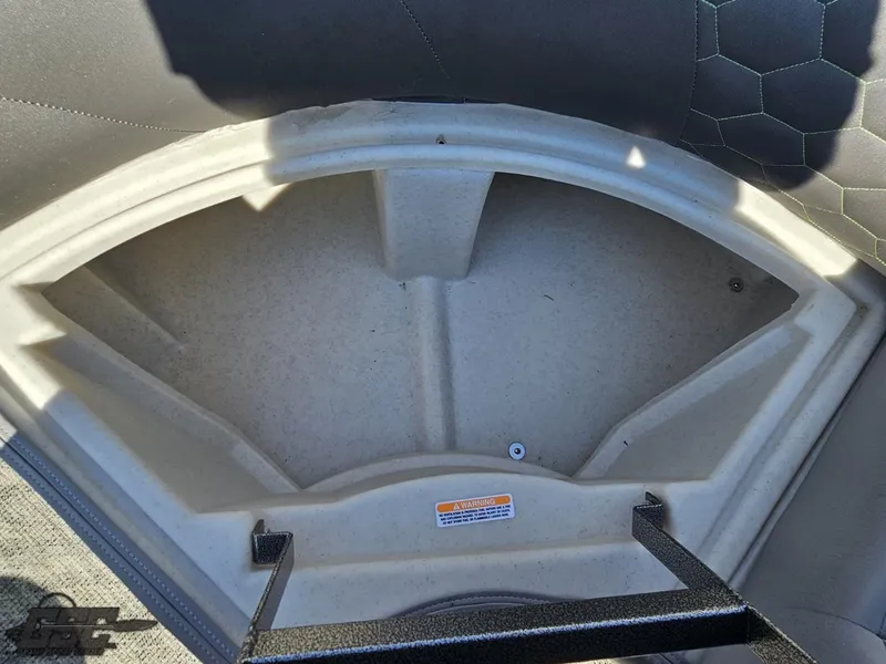 Slide: The Image of Manitou 25 X-Plode 2021 - 116