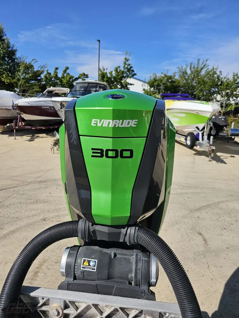 Slide: The Image of Manitou 25 X-Plode 2021 - 129