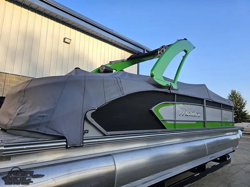 Slide: The Image of Manitou 25 X-Plode 2021 - 132