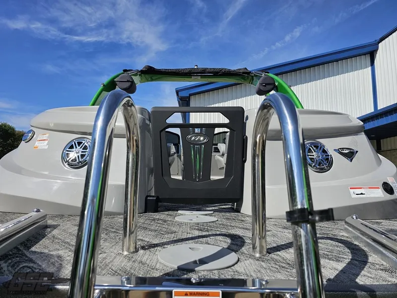 Slide: The Image of Manitou 25 X-Plode 2021 - 51