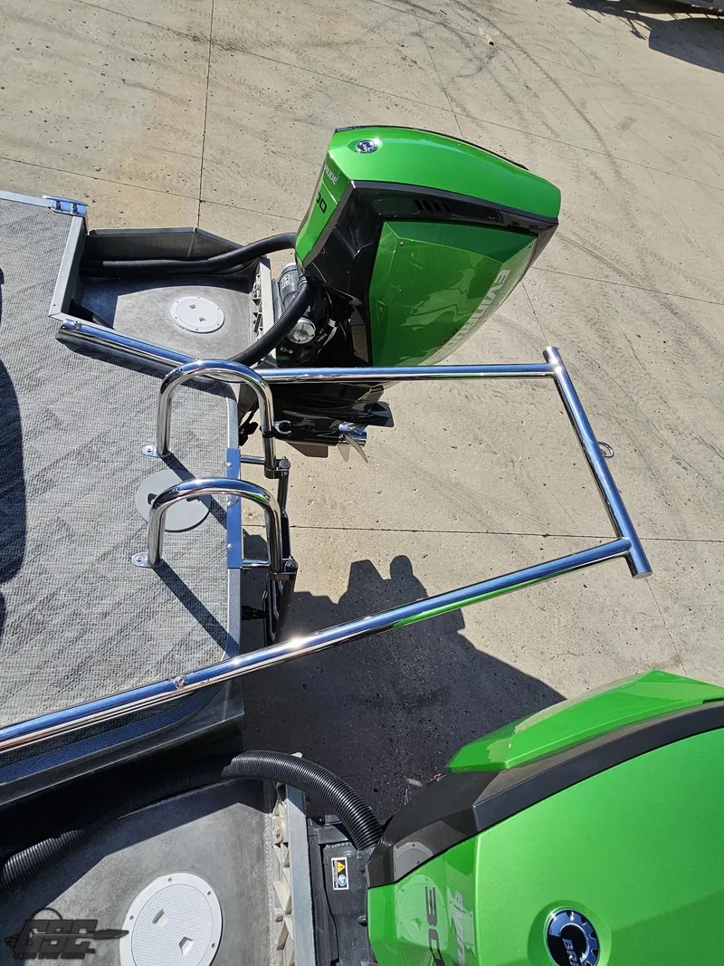 Slide: The Image of Manitou 25 X-Plode 2021 - 57