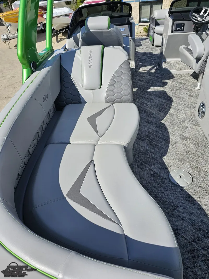 Slide: The Image of Manitou 25 X-Plode 2021 - 65