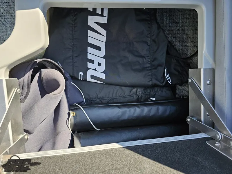 Slide: The Image of Manitou 25 X-Plode 2021 - 74