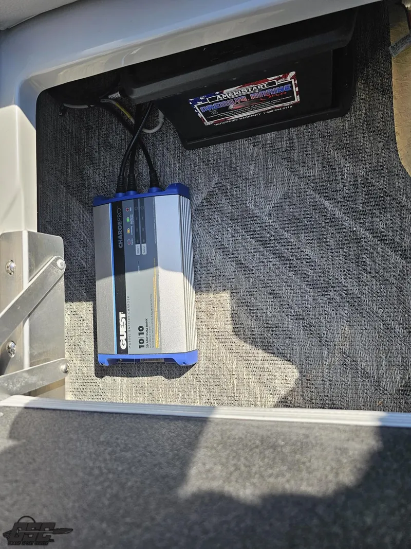 Slide: The Image of Manitou 25 X-Plode 2021 - 77