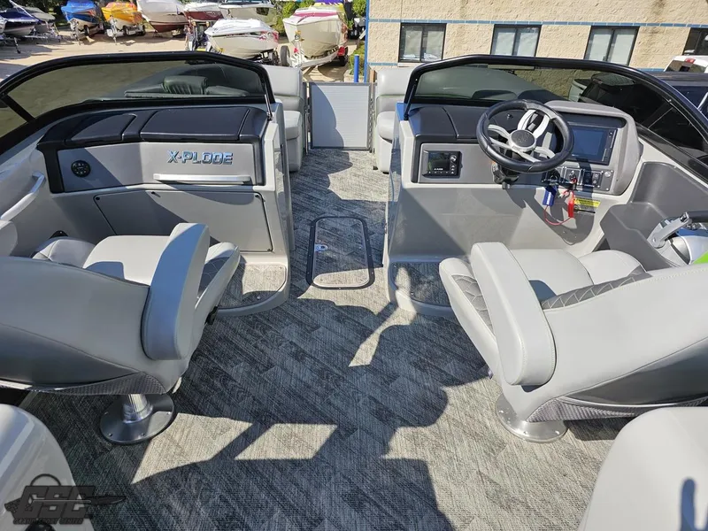 Slide: The Image of Manitou 25 X-Plode 2021 - 79