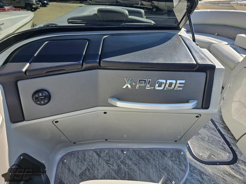 Slide: The Image of Manitou 25 X-Plode 2021 - 97