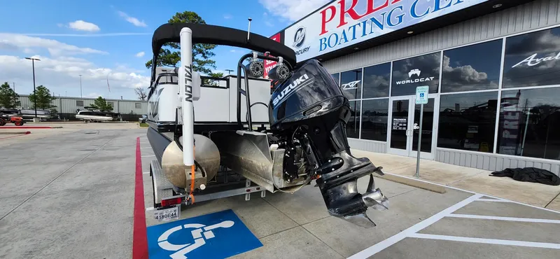 Slide: The Image of 2023 Avalon VEN 2180 FNC boat with Suzuki motor at Premier Boating Center. - 8