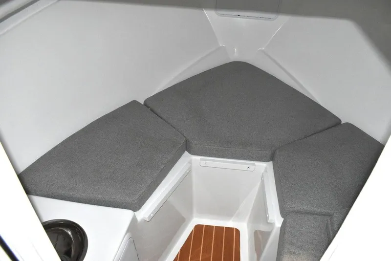 Slide: The Image of Steiger Craft 28 Chesapeake Pilothouse 2020 - 92